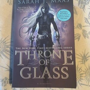 Throne of Glass Book by Sarah J. Maas